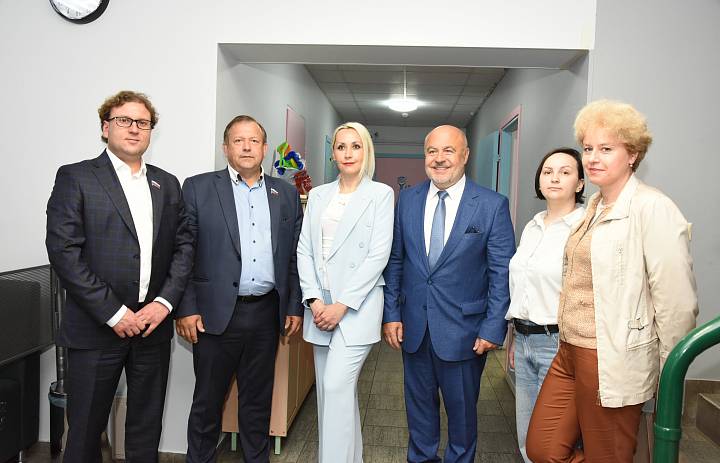  Бизнес-омбудсмен и депутаты Законодательного Собрания посетили объекты нижегородского бизнеса