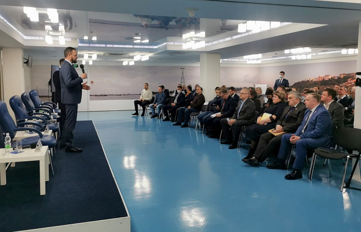 Заместитель губернатора Нижегородской области Сергей Морозов провел встречу с предпринимателями