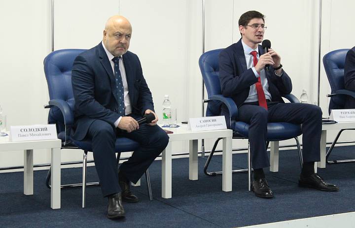 Заместитель губернатора нижегородской области Андрей Саносян встретился с предпринимателями